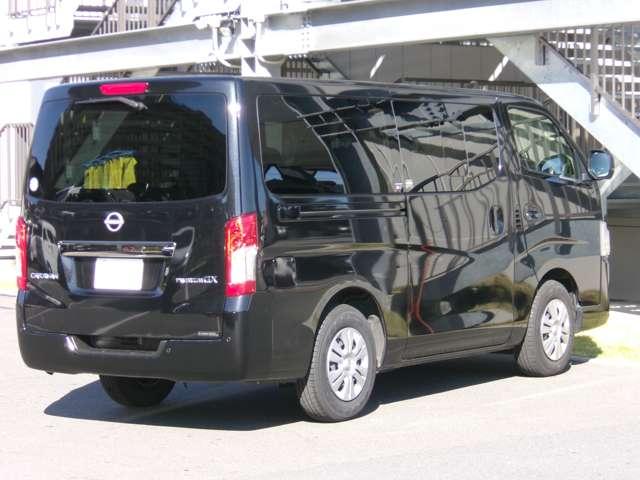 キャラバン 2.0 グランド プレミアムGX ロングボディ 弊社展示試乗車 メモリーナビ レーンキープ 禁煙 Wエアバック スマートキー&プッシュスタート ドラレコ ナビTV ETC キーレスエントリー Bカメラ オートエアコン LEDヘッドライト パワーウィンド メモリーナビ ABS(2枚目)