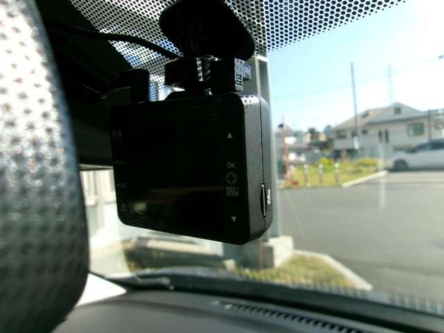 デイズ 660 ハイウェイスターX 前後ドライブレコーダー ETC ブレーキサポート 全周囲カメラ LED ドライブレコーダー 1オーナー インテリジェントキー ETC バックカメラ アイドリングストップ オートエアコン デュアルエアバッグ 記録簿 アルミホイール(7枚目)