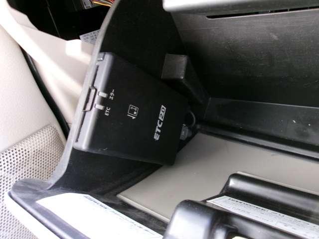 NV100クリッパーリオ 660 G ハイルーフ 4WD メモリーナビ ETC ドラレコ ブレーキサポート 1オ-ナ- レーンキープアシスト スマートキ 盗難防止装置 ETC付き キーフリーシステム エアコン フルタイム4WD 記録簿 ドラレコ 助手席エアバッグ ワンセグTV I-STOP(5枚目)