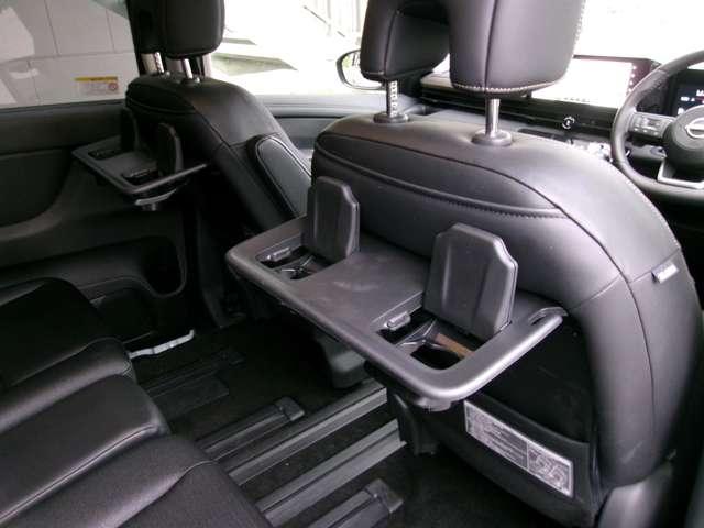 セレナ 2.0 ハイウェイスターV W電動スライド レーダークルコン レーンアシスト LEDランプ ワンオーナー車 盗難防止システム ETC装備 カーテンエアバッグ アルミホイール キーフリー メモリ-ナビ ナビTV 記録簿 エアコン(17枚目)