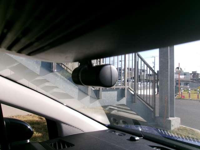 ノート 1.2 X 弊社展示試乗車 日産コネクトナビ ETC リアカメラ 衝突被害軽減ブレ-キ 全方位カメラ ETC付 アルミ 禁煙車 LEDヘッドライト レーダークルーズ レーンアシスト インテリジェントキー ワンオーナー ドラレコ 整備記録簿 ワンセグTV(7枚目)