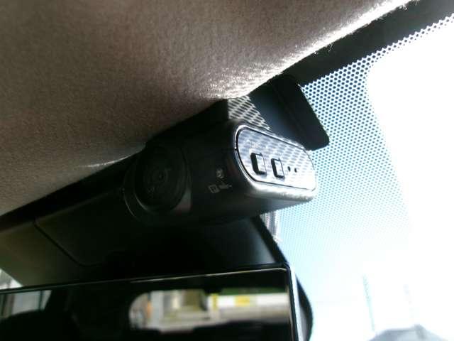 ノート 1.2 X 弊社展示試乗車 日産コネクトナビ ETC リアカメラ 衝突被害軽減ブレ-キ 全方位カメラ ETC付 アルミ 禁煙車 LEDヘッドライト レーダークルーズ レーンアシスト インテリジェントキー ワンオーナー ドラレコ 整備記録簿 ワンセグTV(8枚目)