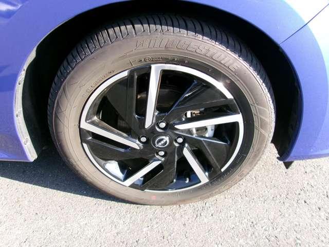 ノート 1.2 X 弊社展示試乗車 日産コネクトナビ ETC リアカメラ 衝突被害軽減ブレ-キ 全方位カメラ ETC付 アルミ 禁煙車 LEDヘッドライト レーダークルーズ レーンアシスト インテリジェントキー ワンオーナー ドラレコ 整備記録簿 ワンセグTV(20枚目)