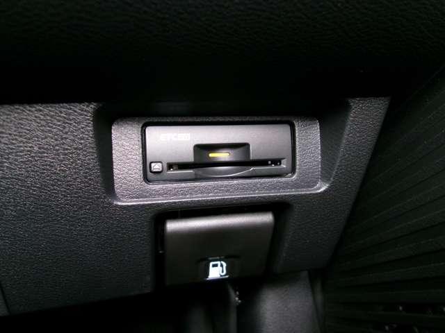 オーラ 1.2 G 弊社展示試乗車 日産コネクトナビ ETC 自動(被害軽減)ブレーキ 試乗車アップ LKA サイドカメラ ETC ドライブレコーダー カーテンエアバッグ イモビライザー アルミホイール 禁煙 インテリジェントキー パワーウィンドウ 寒冷地仕様(6枚目)