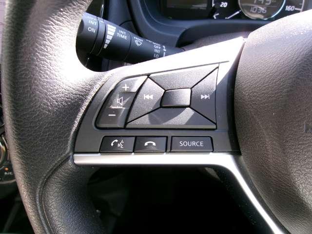 ノート １．２　ｅ－ＰＯＷＥＲ　Ｘ　メモリーナビ　ＥＴＣ　ドラレコ　記録簿付　Ｒカメラ　運転席助手席エアバック　レーンキープ　ＡＵＴＯエアコン　１オーナー　盗難防止システム　ナビＴＶ　運転席エアバッグ　キーレスエントリー　ドラレコ　ＥＴＣ車載器　パワーウィンドウ（8枚目）