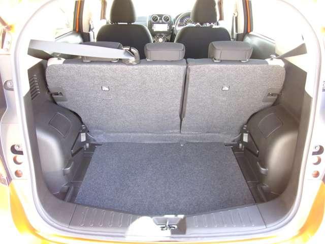 ノート １．２　ｅ－ＰＯＷＥＲ　Ｘ　メモリーナビ　ＥＴＣ　ドラレコ　記録簿付　Ｒカメラ　運転席助手席エアバック　レーンキープ　ＡＵＴＯエアコン　１オーナー　盗難防止システム　ナビＴＶ　運転席エアバッグ　キーレスエントリー　ドラレコ　ＥＴＣ車載器　パワーウィンドウ（14枚目）