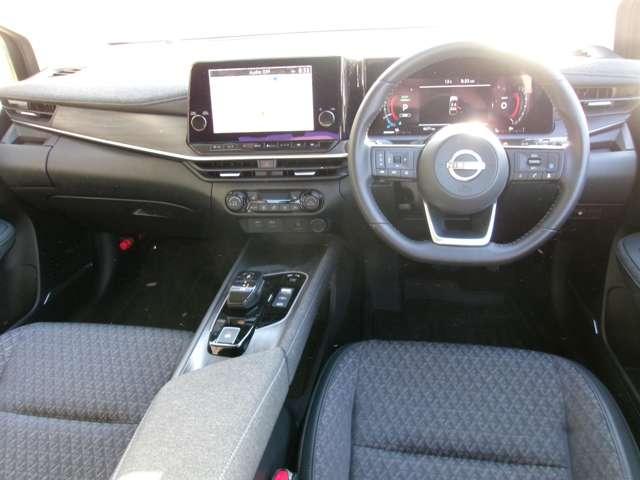 オーラ 1.2 G 弊社展示試乗車 日産コネクトナビ ETC 自動(被害軽減)ブレーキ 試乗車アップ LED LKA サイドカメラ ETC ドライブレコーダー カーテンエアバッグ イモビライザー アルミホイール 禁煙 インテリジェントキー パワーウィンドウ(3枚目)