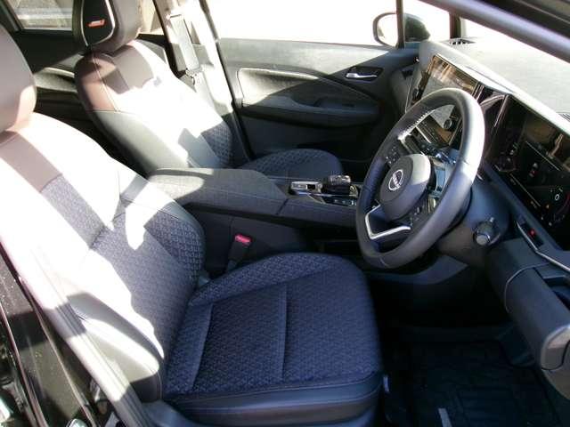 オーラ 1.2 G 弊社展示試乗車 日産コネクトナビ ETC 自動(被害軽減)ブレーキ 試乗車アップ LED LKA サイドカメラ ETC ドライブレコーダー カーテンエアバッグ イモビライザー アルミホイール 禁煙 インテリジェントキー パワーウィンドウ(19枚目)