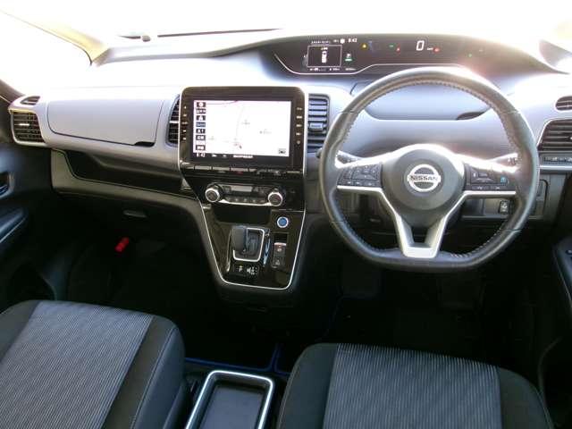 セレナ 1.2 e-POWER ハイウェイスター V メモリーナビ ETC ドラレコ 360°カメラ エマジェンシーブレーキ 1オナ スマキー バックカメラ LED レーンアシスト 点検記録簿付 ETC ドラレコ イモビ サイドカーテンエアバック フルオートエアコン アルミホイール(3枚目)