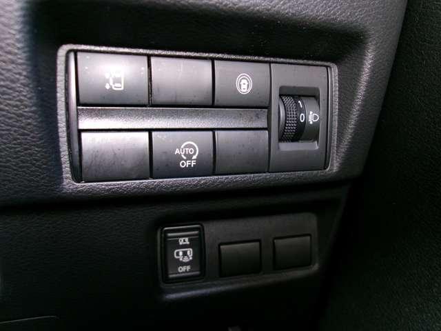 ルークス 660 ハイウェイスターX メモリーナビ ETC ドラレコ アイスト 衝突被害軽減ブレ-キ 助手席側オートスライドドア マルチビューカメラ 車線逸脱警報装置 ETC LED スマートキー パワーウィンドウ ワンオーナー カーテンエアバック ドライブレコーダー(10枚目)