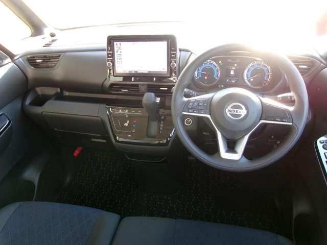 ルークス 660 ハイウェイスターX メモリーナビ ETC ドラレコ アイスト 衝突被害軽減ブレ-キ 助手席側オートスライドドア マルチビューカメラ 車線逸脱警報装置 ETC LED スマートキー パワーウィンドウ ワンオーナー カーテンエアバック ドライブレコーダー(3枚目)