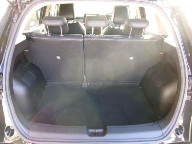 オーラ 1.2 G レザーエディション 日産コネクトナビ ETC ワンオーナ 追突防止 レーダークルーズ 本革 車線逸脱警報装置 LED 盗難防止 記録簿 バックモニター ETC インテリジェントキー メモリーナビゲーション AW キーレスエントリー オートエアコン(18枚目)