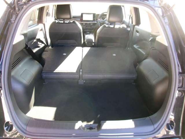 オーラ 1.2 G レザーエディション 日産コネクトナビ ETC ワンオーナ 追突防止 レーダークルーズ 本革 車線逸脱警報装置 LED 盗難防止 記録簿 バックモニター ETC インテリジェントキー メモリーナビゲーション AW キーレスエントリー オートエアコン(19枚目)