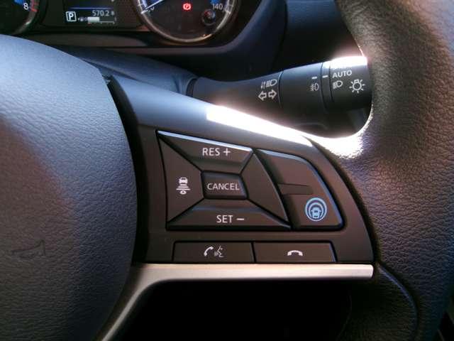 ルークス ６６０　ハイウェイスターＸ　プロパイロット　エディション　メモリーナビ　ＥＴＣ　ドラレコ　アイドリング　イモビ　パノラマモニター　助手席エアバッグ　衝突軽減ブレーキ　ＰＷ　ナビ＆ＴＶ　１セグ　パワースライドドア　ＬＥＤヘッドライト　ＬＤＷ　スマートキー　ＥＴＣ　ワンオーナー車　バックカメラ（10枚目）