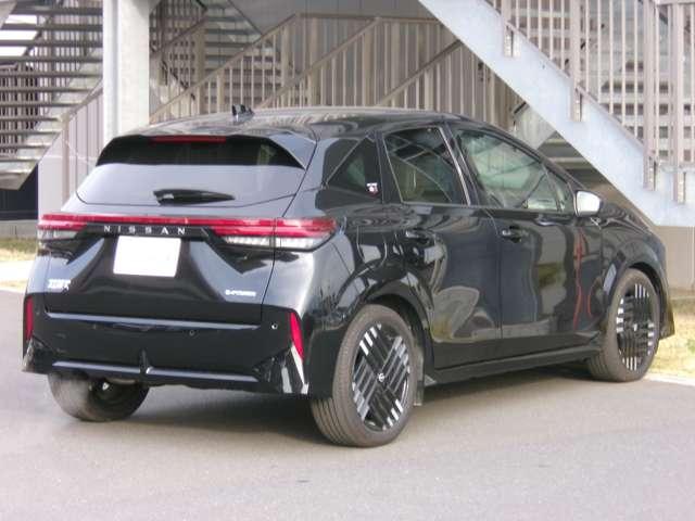 オーラ 1.2 G 弊社展示試乗車 日産コネクトナビ ETC 自動(被害軽減)ブレーキ 試乗車アップ LED LKA サイドカメラ ドライブレコーダー カーテンエアバッグ イモビライザー アルミホイール 禁煙 インテリジェントキー パワーウィンドウ ワンオーナー(2枚目)