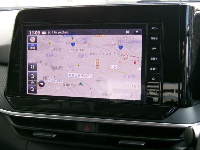 ノート １．２　Ｘ　弊社展示試乗車　メモリーナビ　ＥＴＣ　リアカメラ　衝突被害軽減ブレ－キ　全方位カメラ　ＥＴＣ付　禁煙車　ＬＥＤヘッドライト　レーンアシスト　インテリジェントキー　ワンオーナー　ドラレコ　整備記録簿　盗難防止システム　ワンセグＴＶ　ＴＶナビ（4枚目）