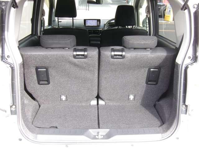 ムーヴ ６６０　カスタム　Ｘ　リミテッド　ＳＡＩＩＩ　オートライト　メモリナビ　ＥＴＣ付き　ワンセグ　メモリナビ　ナビＴＶ　エコアイドル　ワンオーナー　アルミ　オートエアコン　イモビライザー　整備記録簿　ＡＢＳ　キーレス　エアバッグ　パワーウィンドウ　エマージェンシーブレーキ（14枚目）