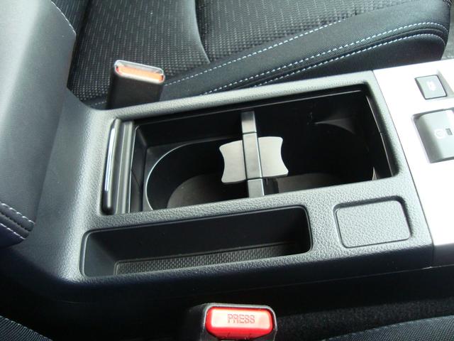 レヴォーグ １．６ＧＴ　ＥｙｅＳｉｇｈｔ　Ｓｍａｒｔ　Ｅｄｉｔｉｏｎ　ナビ　バックカメラ　サイドカメラ　障害物センサー　レーンアシスト　クルーズコントロール　オートライト　ＤＶＤ再生　Ｂｌｕｅｔｏｏｔｈ接続　トノカバー　スマートキー（34枚目）