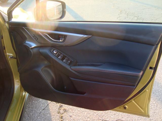 XV 2.0e-L EyeSight ナビ バックカメラ サイドカメラ フロントカメラ 障害物センサー レーンアシスト クルーズコントロール X-MODE CD・DVD再生 Bluetooth接続 スマートキー トノカバー(14枚目)