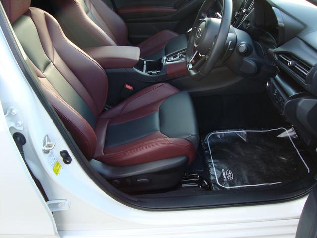 レヴォーグ ＳＴＩ　Ｓｐｏｒｔ　ＥＸ　ＥｙｅＳｉｇｈｔ　Ｘ搭載車（16枚目）