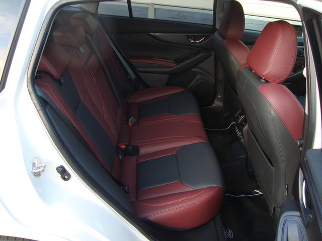 レヴォーグ ＳＴＩ　Ｓｐｏｒｔ　ＥＸ　ＥｙｅＳｉｇｈｔ　Ｘ搭載車（42枚目）