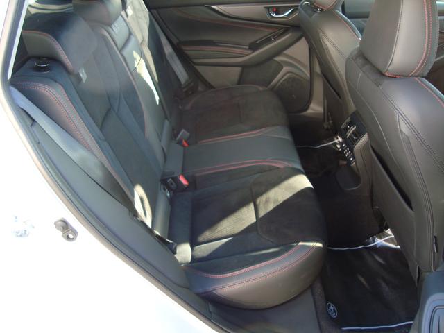 レヴォーグ STIスポーツR EXブラックインテリアセレクション(31枚目)