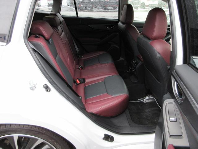 レヴォーグ STIスポーツ EX 元レンタカー(40枚目)