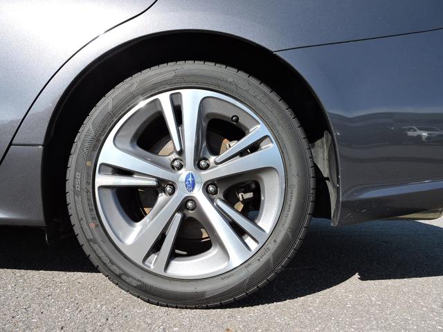 レヴォーグ １．６ＧＴ　アイサイト　ディスプレイオーディオ　Ｒカメラ　運転席・助手席シートヒーター　ディスプレイオーディオ　バックカメラ　アイドリングストップ　オートビークルホールドキーレスアップグレード機能（16枚目）