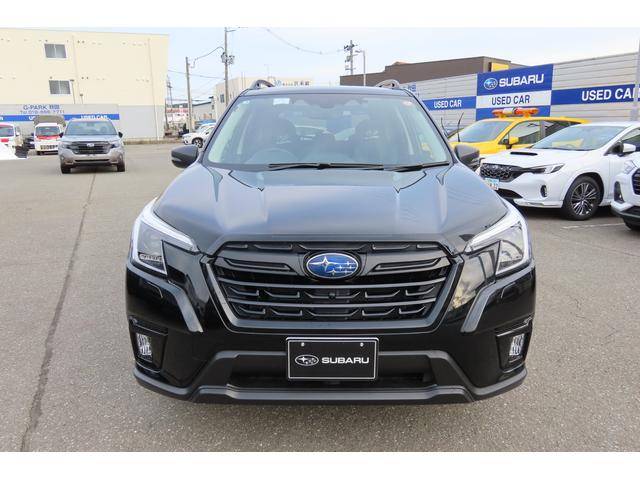 フォレスター XT-エディション アルパインナビ F/S/Rカメラ 前後シートシートヒーター 18インチアルミホイール アルパインナビ F/S/Rカメラ ドライブレコーダー ETC2.0 オートビークルホールド(4枚目)