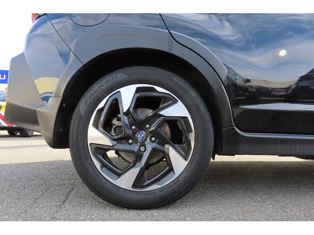 クロストレック リミテッド 本革シート サンルーフ F/S/Rカメラ 本革シート内装 サンルーフ 運転席・助手席シートヒーター 11.6インチディスプレイ F/S/Rカメラ ドライブレコーダー ETC2.0(13枚目)