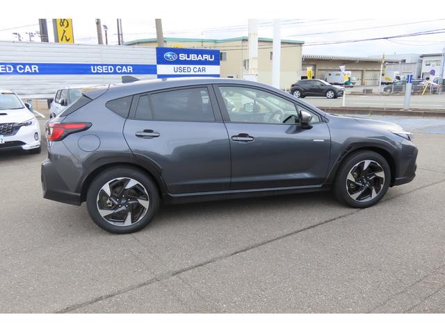 クロストレック リミテッド 弊社元社有車 禁煙車 サンルーフ 本革シート 禁煙車 ブラック本革シート サンルーフ 11.6インチディスプレイ F/S/Rカメラ 運転席・助手席シートヒーター ナビ機能あり(9枚目)