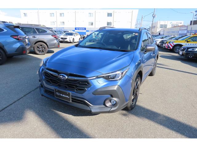 クロストレック リミテッド 弊社元社有車 11.6インチディスプレイ 禁煙車 元試乗車 ルーフレール 新世代アイサイト 11.6インチディスプレイ 運転席・助手席シートヒーター F/S/Rカメラ リヤシートUSBポートあり(11枚目)