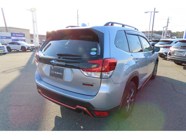 フォレスター X-BREAK EyeSight搭載車 撥水シート ルーフレール F/S/Rカメラ ETC2.0 17インチアルミホイール ドライバーモニタリングシステム 運転席・助手席シートヒーター 後席左右シートヒーター(2枚目)