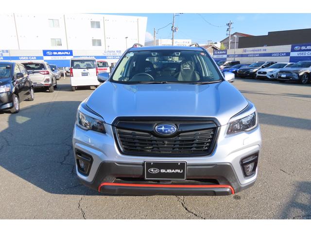 フォレスター X-BREAK EyeSight搭載車 撥水シート ルーフレール F/S/Rカメラ ETC2.0 17インチアルミホイール ドライバーモニタリングシステム 運転席・助手席シートヒーター 後席左右シートヒーター(4枚目)