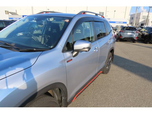 フォレスター X-BREAK EyeSight搭載車 撥水シート ルーフレール F/S/Rカメラ ETC2.0 17インチアルミホイール ドライバーモニタリングシステム 運転席・助手席シートヒーター 後席左右シートヒーター(27枚目)