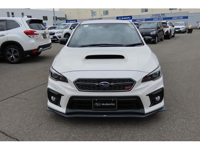 ＷＲＸ Ｓ４ ＳＴＩ　Ｓｐｏｒｔ　ＥｙｅＳｉｇｈｔ　ＳＴＩスポーツ、フロントグリルカメラ、サイドビューカメラ、アイサイトＶｅｒ３．０、ターボ車、ＳＴＩエアロＦスポイラー、Ｒアンダースポイラー、サイドアンダースポイラー、ＳＴＩフレキシブルタワーバー装備（4枚目）