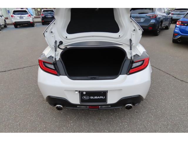 ＢＲＺ Ｓ　タイプＳ、マニュアルシフト、２．４Ｌターボ車、アルパインオーディオディスプレイ、バックカメラ、ＥＴＣ、左右独立エアコン、クルーズコントロール機能（19枚目）