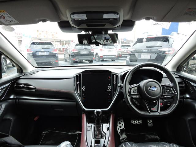 レヴォーグ ＳＴＩ　Ｓｐｏｒｔ　ＥＸ　ＥｙｅＳｉｇｈｔ　Ｘ搭載車　アイサイトＸ搭載　ボルドー本革シート　前後席シートヒーター　１１．６インチディスプレイ　Ｆ／Ｓ／Ｒカメラ　ＥＴＣ２．０　ドライブレコーダー　スマートリヤビューミラー　電動リヤゲート（6枚目）