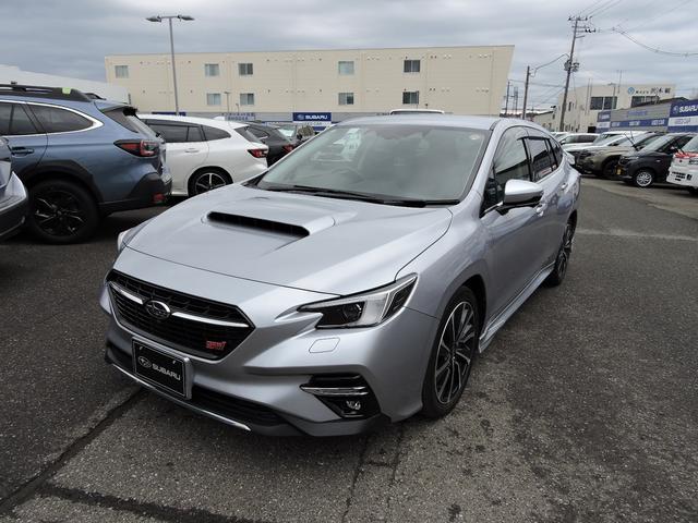 レヴォーグ ＳＴＩ　Ｓｐｏｒｔ　ＥＸ　ＥｙｅＳｉｇｈｔ　Ｘ搭載車　アイサイトＸ搭載　ボルドー本革シート　前後席シートヒーター　１１．６インチディスプレイ　Ｆ／Ｓ／Ｒカメラ　ＥＴＣ２．０　ドライブレコーダー　スマートリヤビューミラー　電動リヤゲート（11枚目）