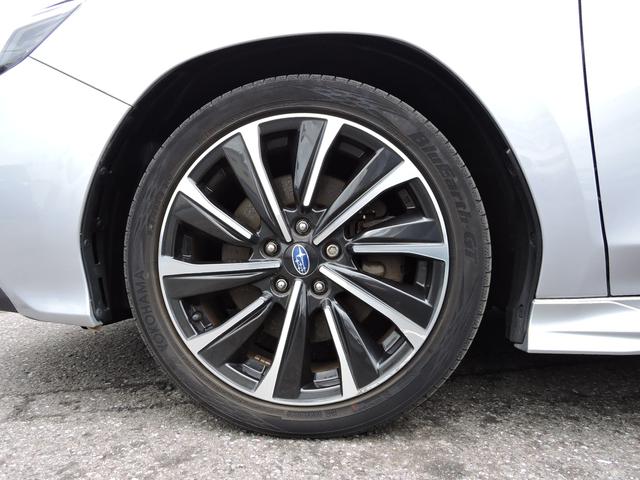 レヴォーグ ＳＴＩ　Ｓｐｏｒｔ　ＥＸ　ＥｙｅＳｉｇｈｔ　Ｘ搭載車　アイサイトＸ搭載　ボルドー本革シート　前後席シートヒーター　１１．６インチディスプレイ　Ｆ／Ｓ／Ｒカメラ　ＥＴＣ２．０　ドライブレコーダー　スマートリヤビューミラー　電動リヤゲート（15枚目）