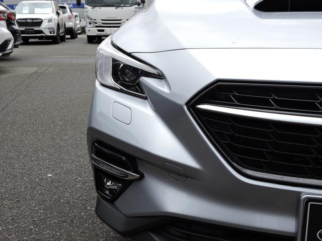 レヴォーグ ＳＴＩ　Ｓｐｏｒｔ　ＥＸ　ＥｙｅＳｉｇｈｔ　Ｘ搭載車　アイサイトＸ搭載　ボルドー本革シート　前後席シートヒーター　１１．６インチディスプレイ　Ｆ／Ｓ／Ｒカメラ　ＥＴＣ２．０　ドライブレコーダー　スマートリヤビューミラー　電動リヤゲート（18枚目）