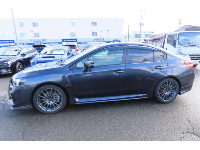 ＷＲＸ Ｓ４ ＳＴＩ　Ｓｐｏｒｔ　アイサイト　ＳＴＩフロントスポイラー　アイサイトｖｅｒ３　ＳＴＩ１８インチアルミホイール　運転席・助手席シートヒーター　ダイアトーンナビ　バックカメラ　ＥＴＣ２．０　スバル純正エンジンスターター　ドライブレコーダー（3枚目）