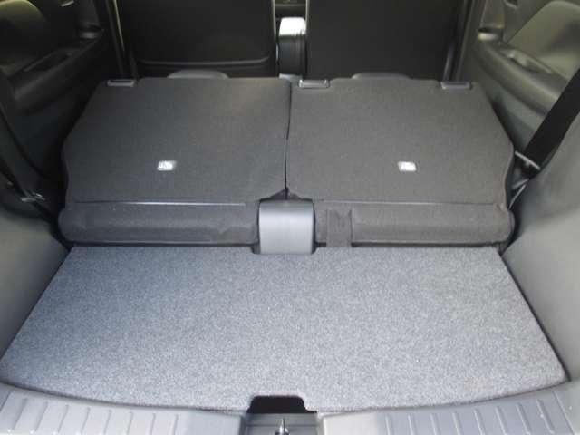 デイズ ハイウェイスター　Ｘ　アーバンクロム　自社試乗車　純正ナビ　踏み間違い防止　全周囲カメラ　フルセグＴＶ　Ｂｌｕｅｔｏｏｔｈ接続　衝突軽減ブレーキ　ハイビームアシスト　純正アルミ　インテリキー　ベンチシート　アイドリングストップ（10枚目）