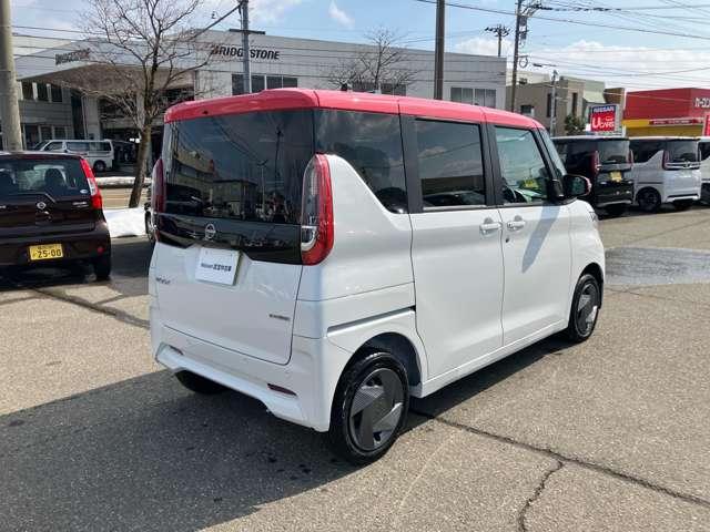 ルークス ６６０　Ｘ　４ＷＤ　届出済未使用車・快適パック（4枚目）