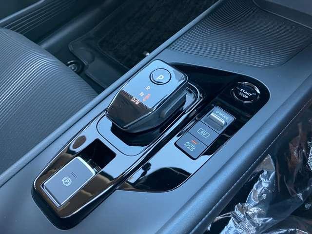 ノート １．２　Ｘ　ＦＯＵＲ　４ＷＤ（10枚目）
