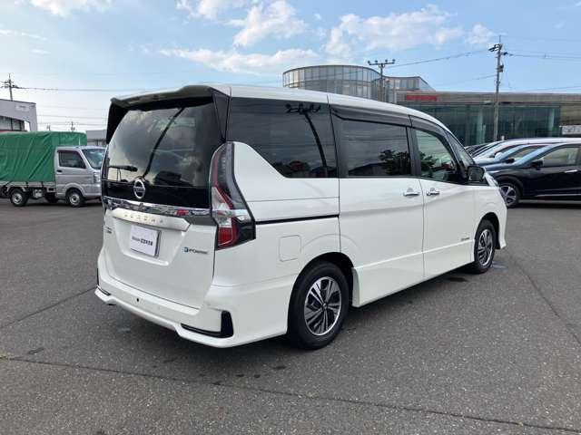 セレナ １．２　ｅ－ＰＯＷＥＲ　ハイウェイスター　Ｖ　大型ナビ・前後ドライブレコーダー（3枚目）