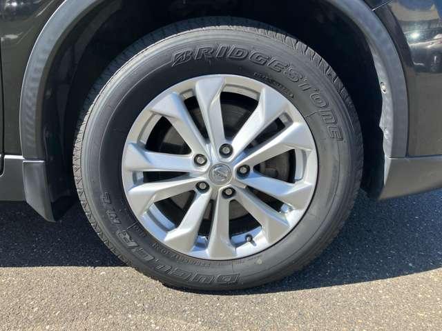 エクストレイル ２．０　２０Ｘ　エマージェンシーブレーキパッケージ　３列車　４ＷＤ（20枚目）