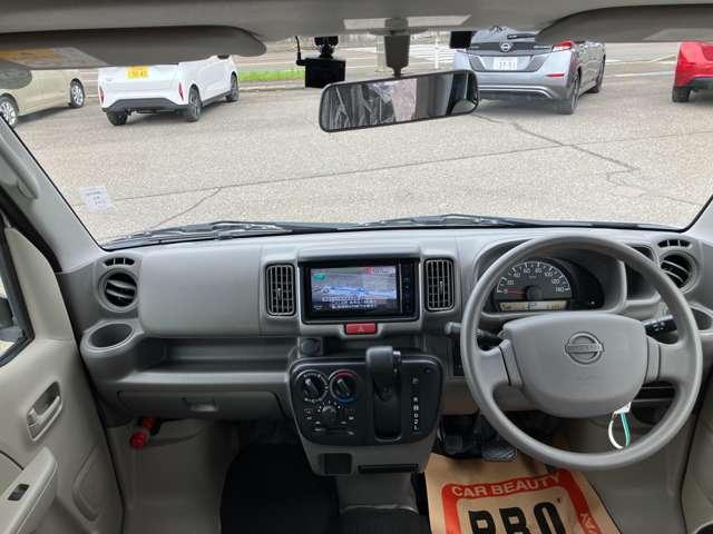 ＮＶ１００クリッパーバン ６６０　ＤＸ　ＧＬパッケージ　ハイルーフ　４ＷＤ（4枚目）