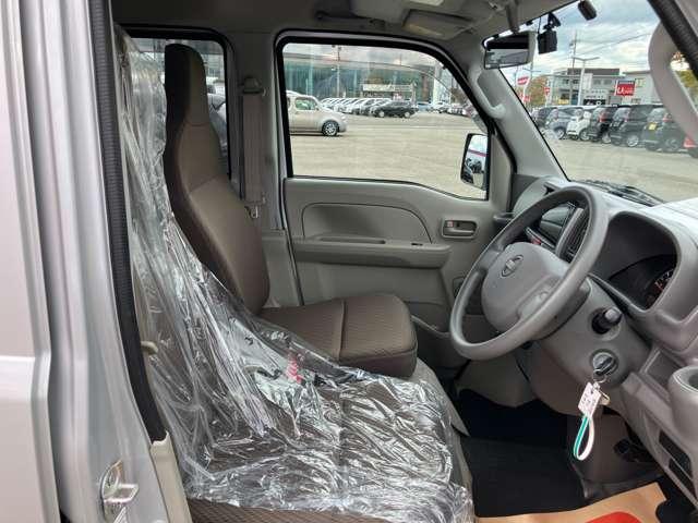 ＮＶ１００クリッパーバン ６６０　ＤＸ　ＧＬパッケージ　ハイルーフ　４ＷＤ（13枚目）
