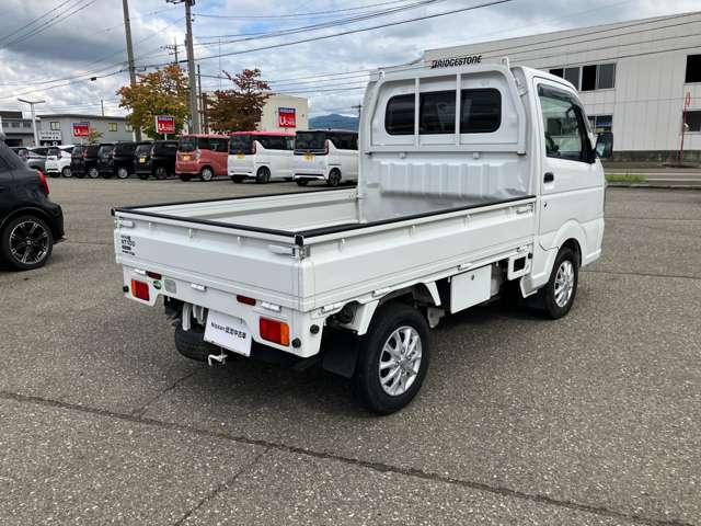 ＮＴ１００クリッパートラック ６６０　ＤＸ　４ＷＤ（3枚目）